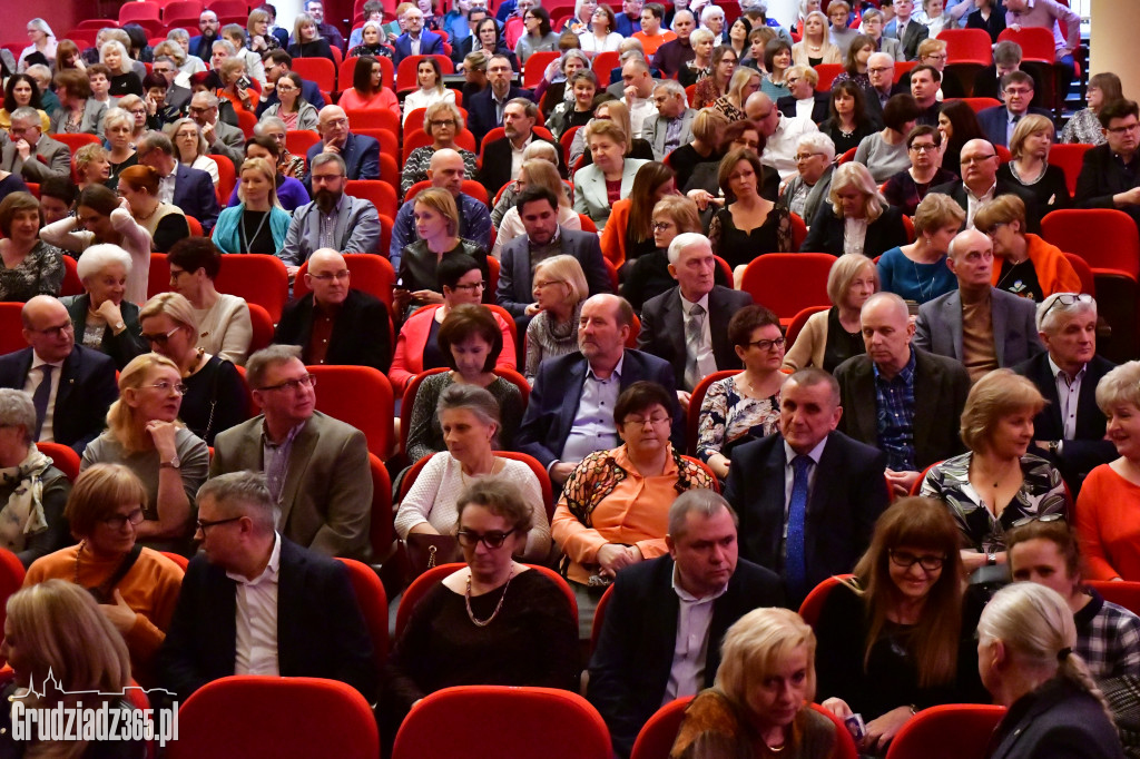 Grudziądzka Wiosna Teatralna- Czego nie widać