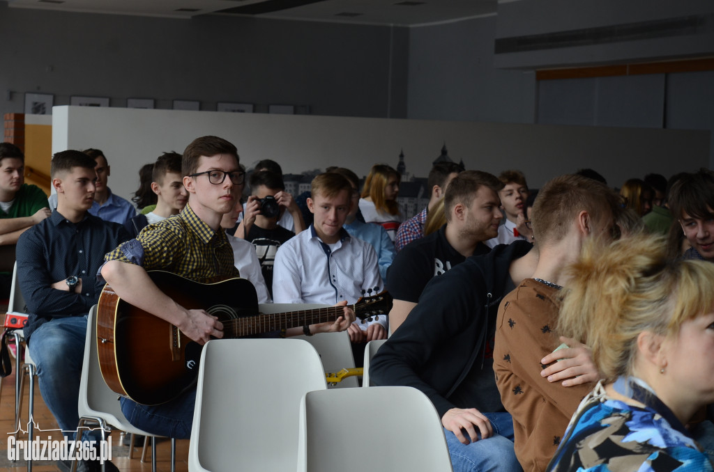 VII Debata Młodzieży - fotorelacja