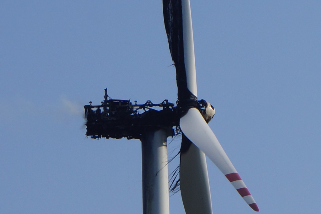 Pożar turbiny wiatrowej w Zielnowie