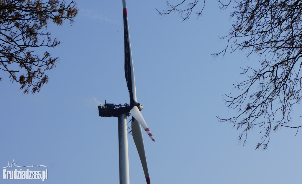 Pożar turbiny wiatrowej w Zielnowie