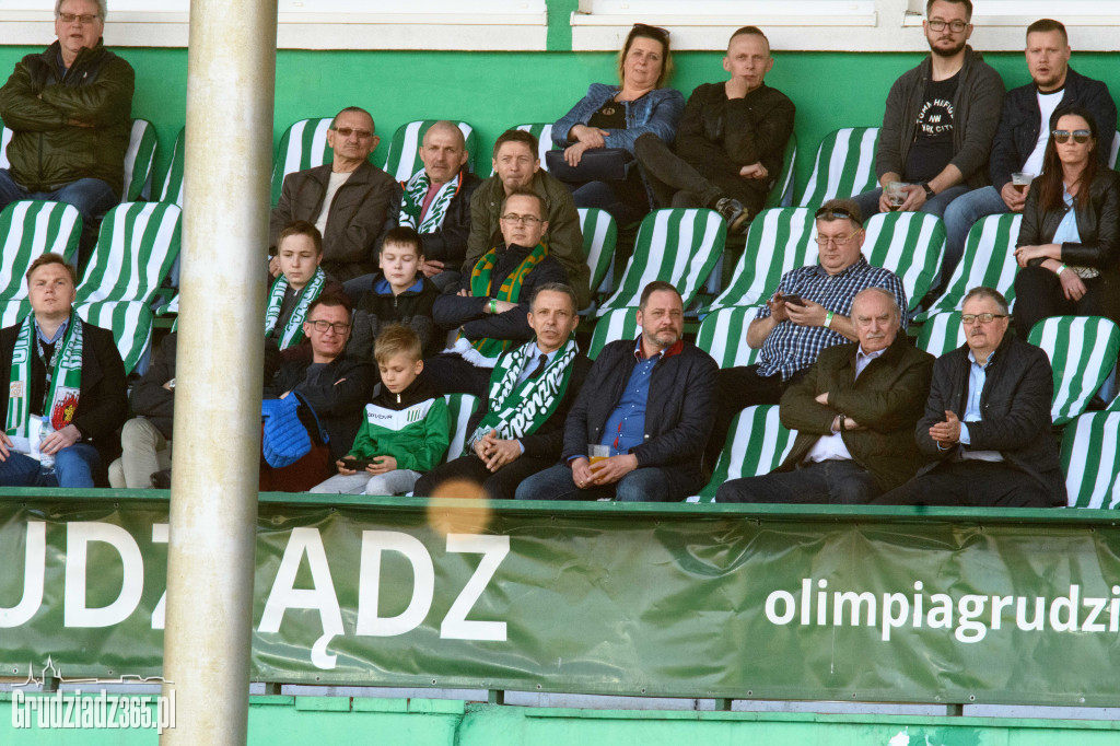 Olimpia Grudziądz wygrywa z Rozwojem Katowice