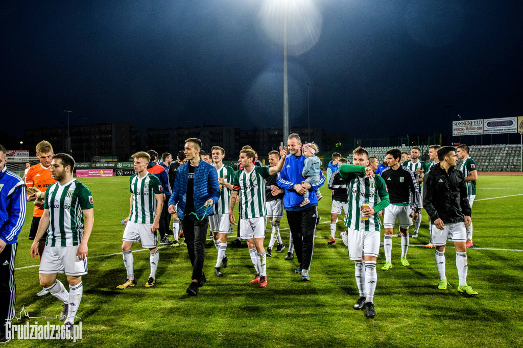 Olimpia Grudziądz wygrywa z Rozwojem Katowice