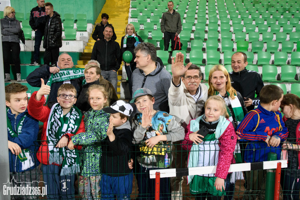 Olimpia Grudziądz wygrywa z Rozwojem Katowice