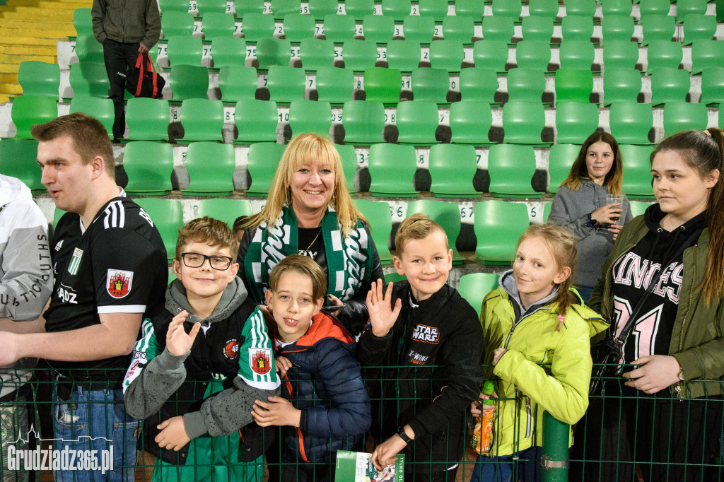 Olimpia Grudziądz wygrywa z Rozwojem Katowice