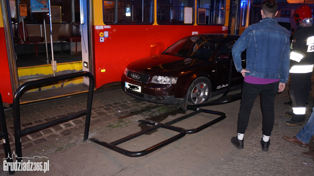 Tramwaj kontra Audi