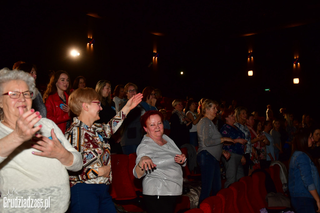 Kwietniowe Kino Kobiet- Przemytnik