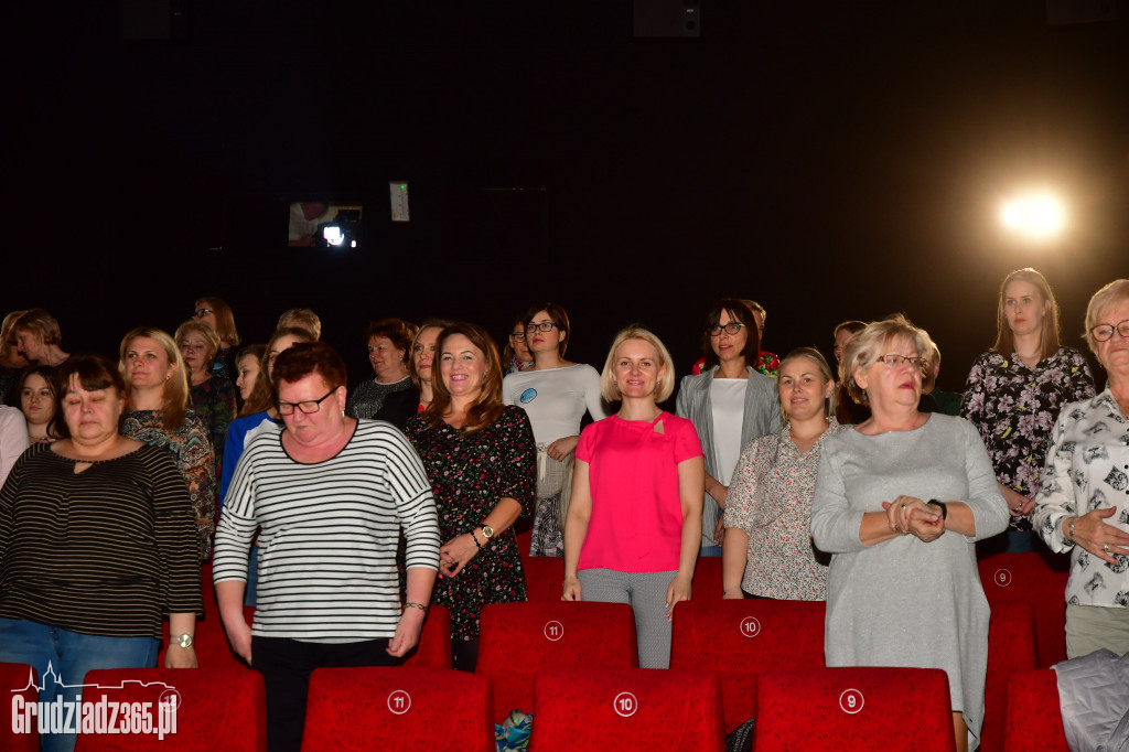 Kwietniowe Kino Kobiet- Przemytnik