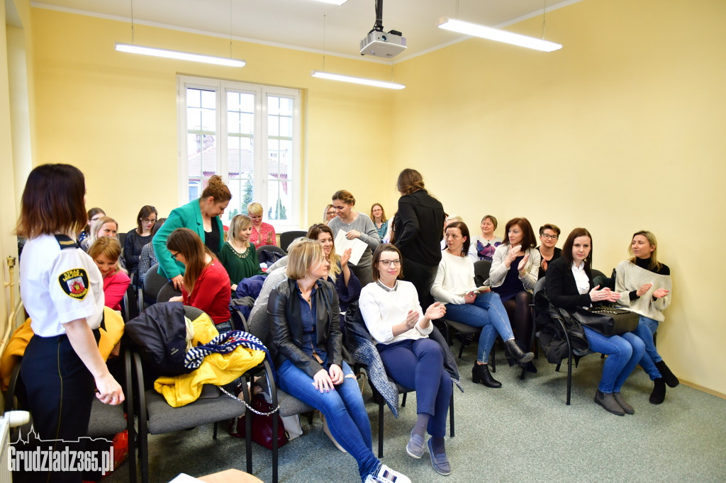 Zakończenie kursu samoobrony dla Pań