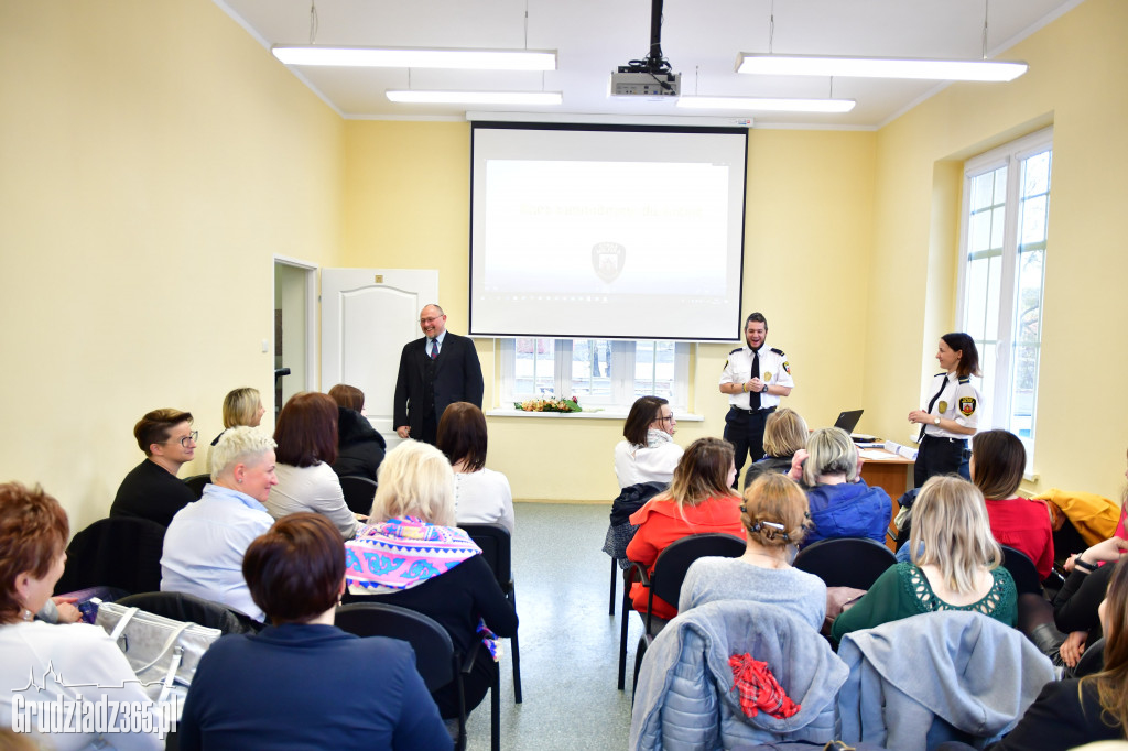 Zakończenie kursu samoobrony dla Pań