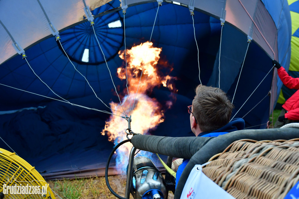 Początek wielkanocnych zawodów Balonowych