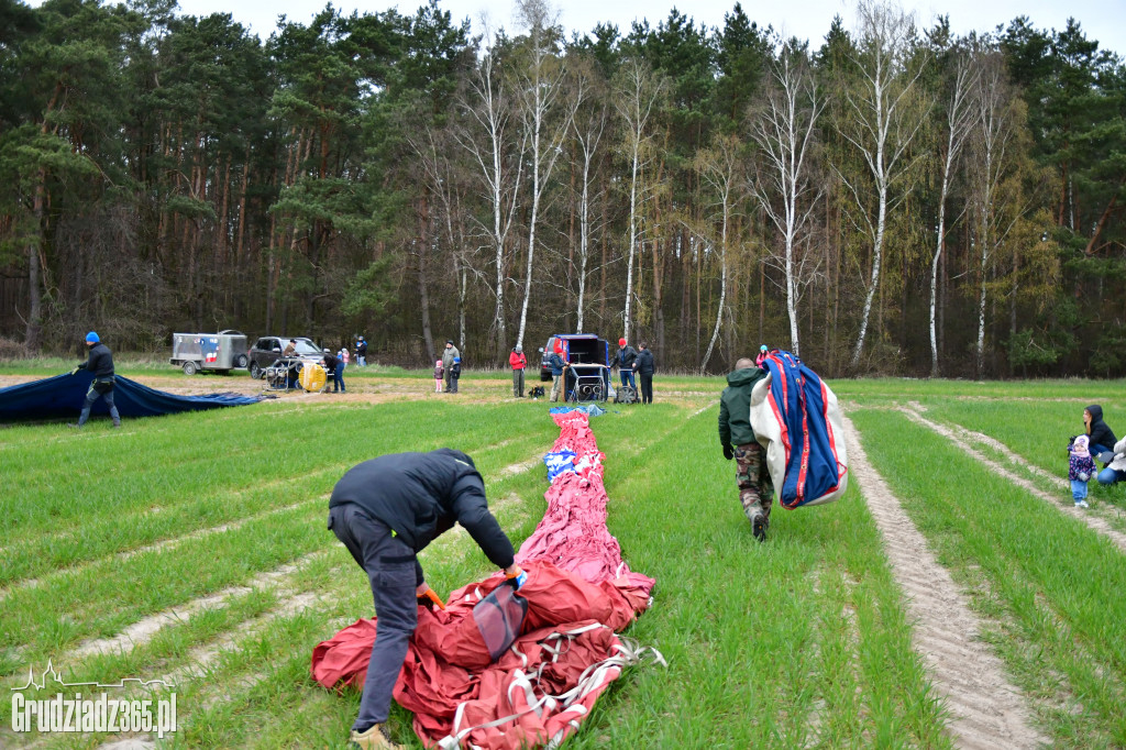 Początek wielkanocnych zawodów Balonowych
