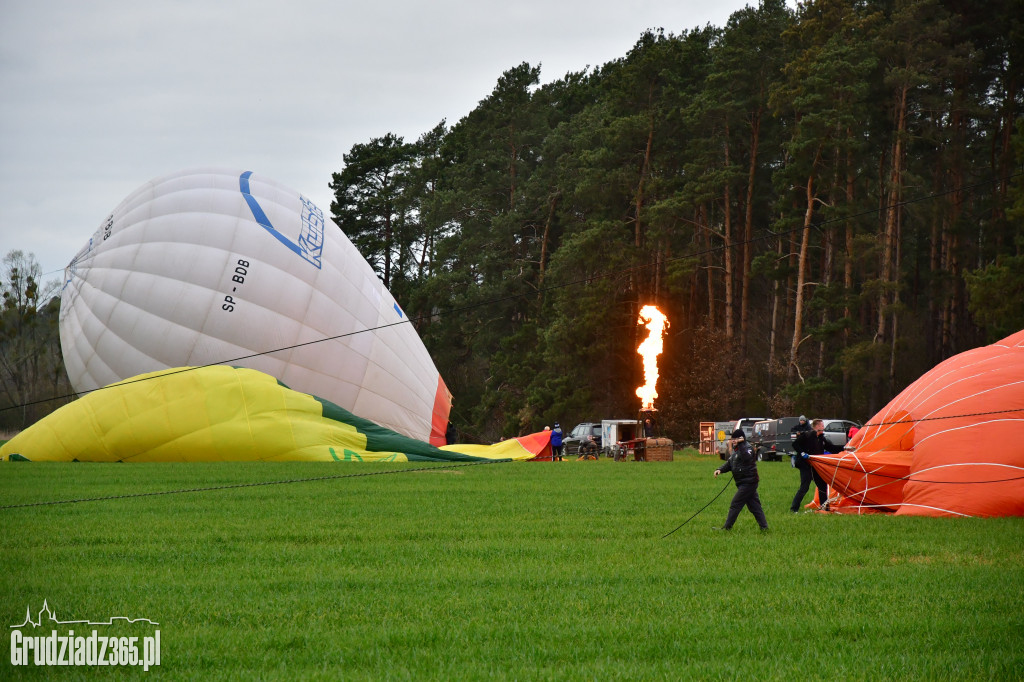 Początek wielkanocnych zawodów Balonowych