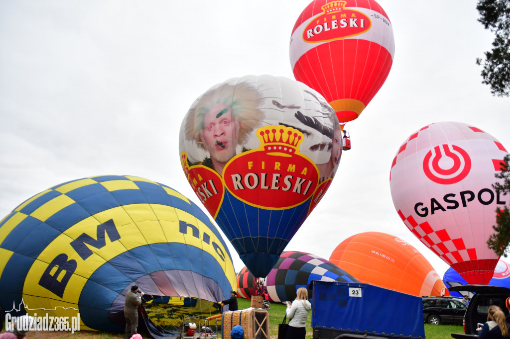 Początek wielkanocnych zawodów Balonowych
