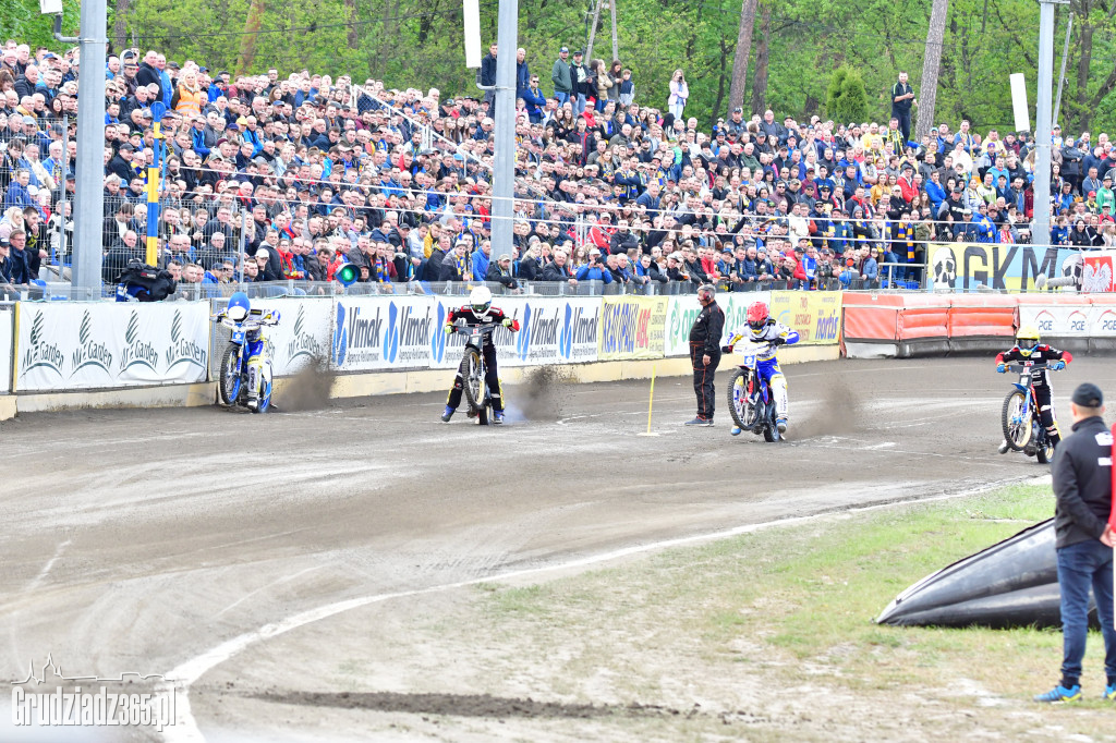 MRGARDEN GKM Grudziądz wygrywa 50-40
