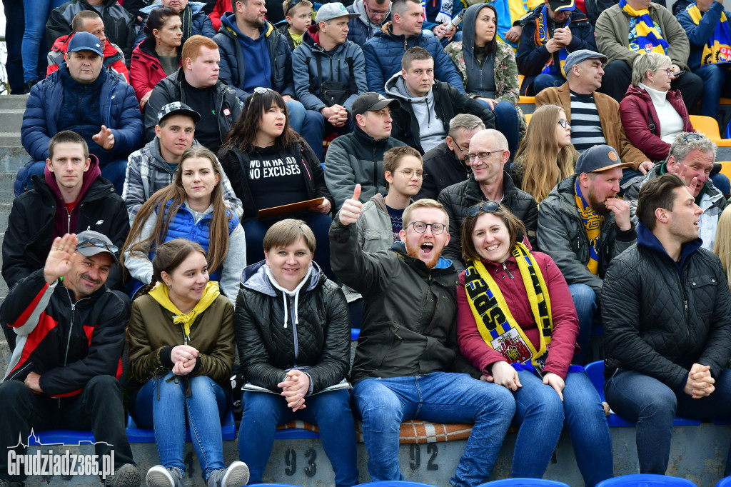 MRGARDEN GKM Grudziądz wygrywa 50-40