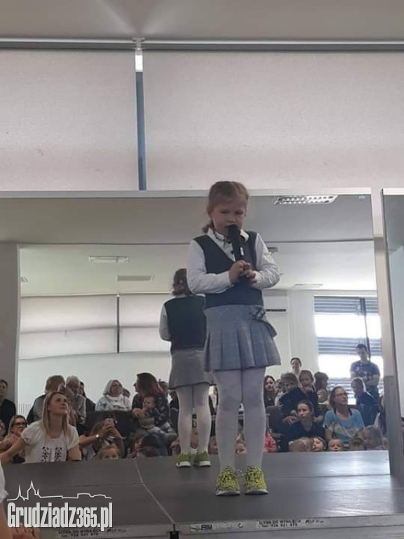 Pokaz talentow Dzieci z Przedszkola Puchatek