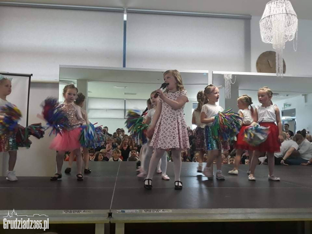 Pokaz talentow Dzieci z Przedszkola Puchatek