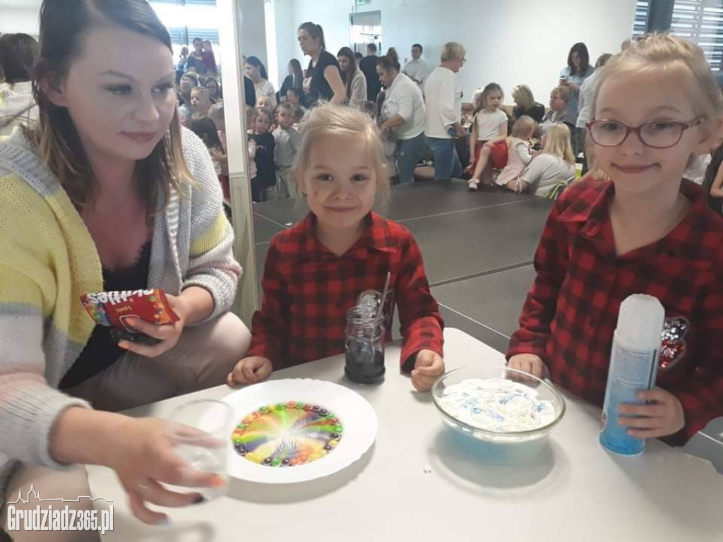 Pokaz talentow Dzieci z Przedszkola Puchatek