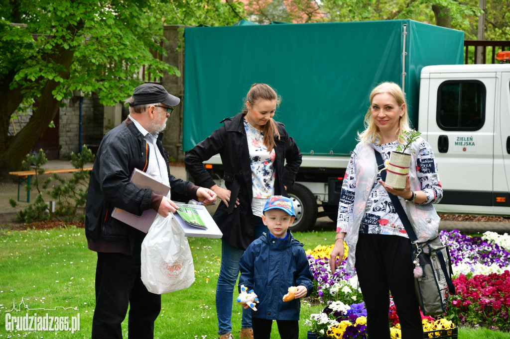 Maj w Ogrodzie