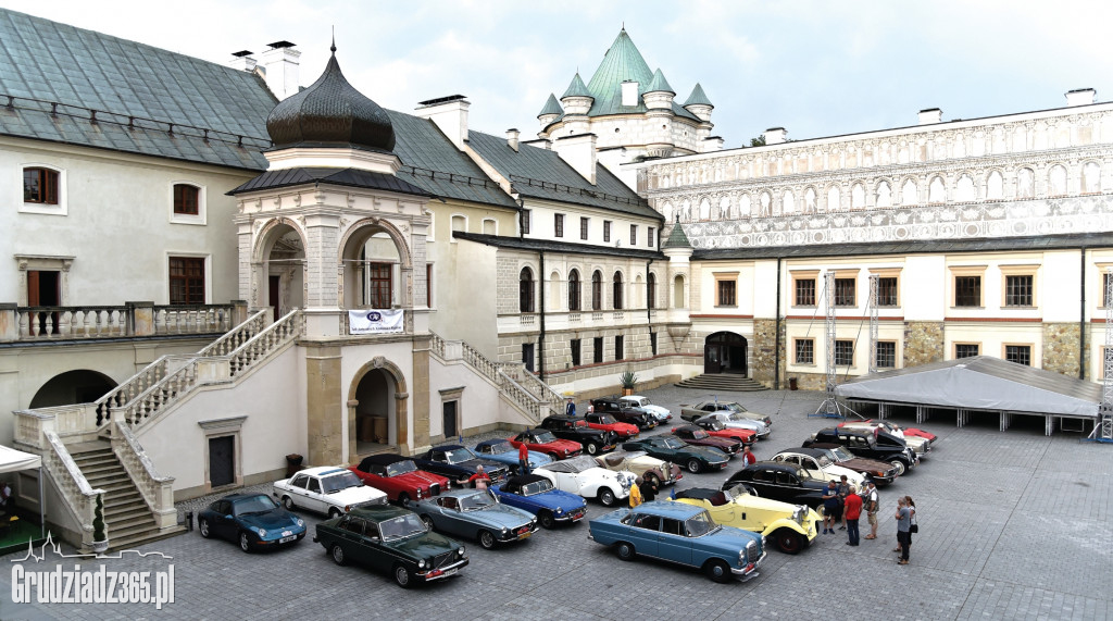 Rajd Pojazdów Zabytkowych- Grudziądzkie Spichrze