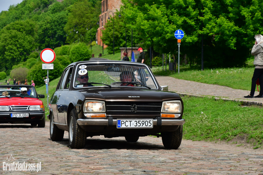 Rajd Pojazdów Zabytkowych- Grudziądzkie Spichrze