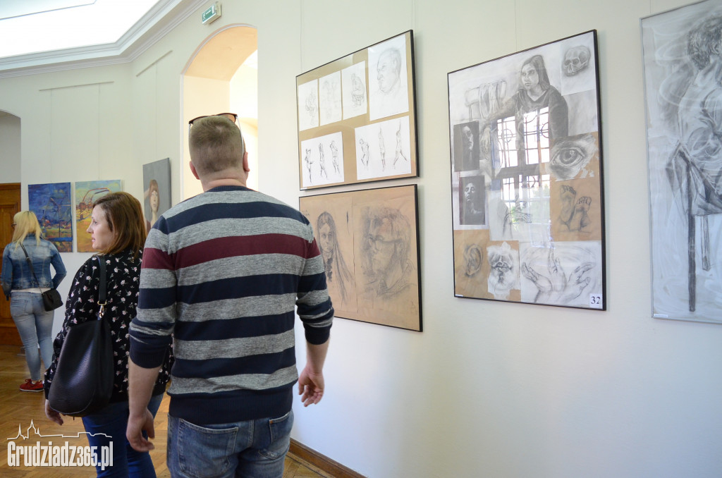 Wystawa prac dyplomowych uczniów LP