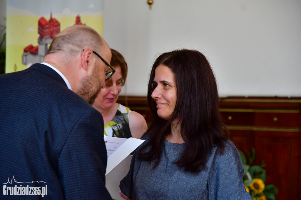 Uroczystość wręczenia nagród lauratom olimpiad