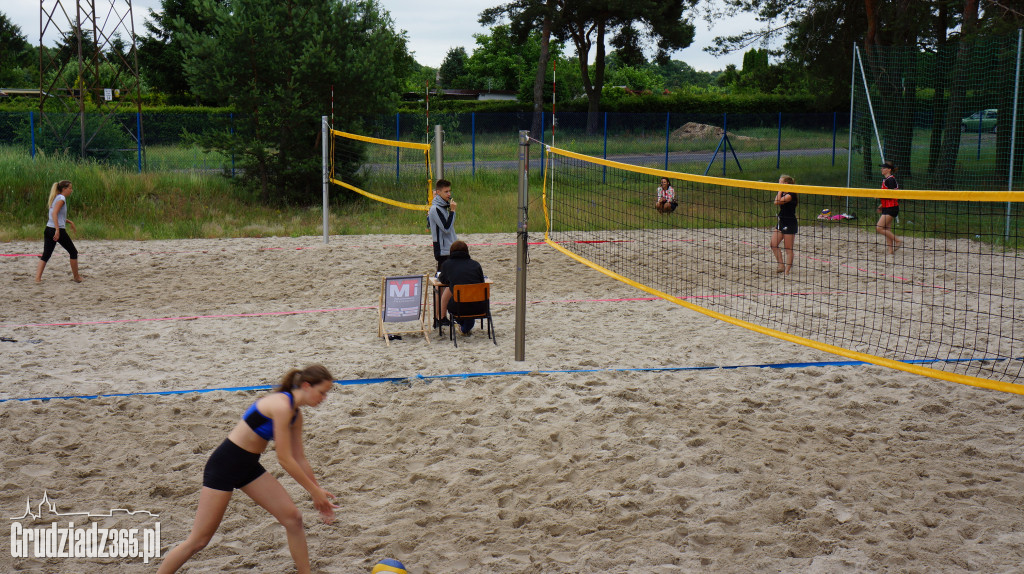 Siatkówka plażowa na KS Stal - turniej