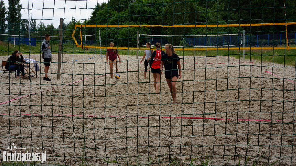 Siatkówka plażowa na KS Stal - turniej