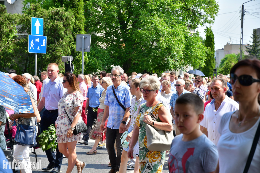Procesja Bożego Ciała Parafii NSPJ w Grudziądzu