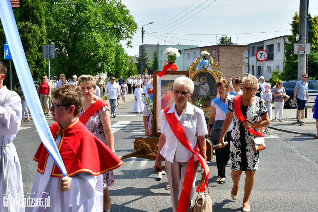Procesja Bożego Ciała Parafii NSPJ w Grudziądzu