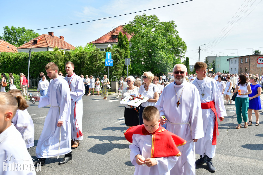 Procesja Bożego Ciała Parafii NSPJ w Grudziądzu