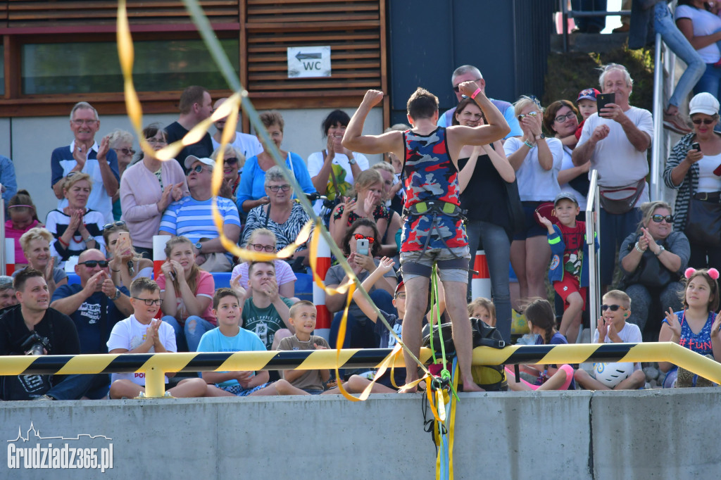 Pokaz Slackline w Grudziądzkiej Marinie