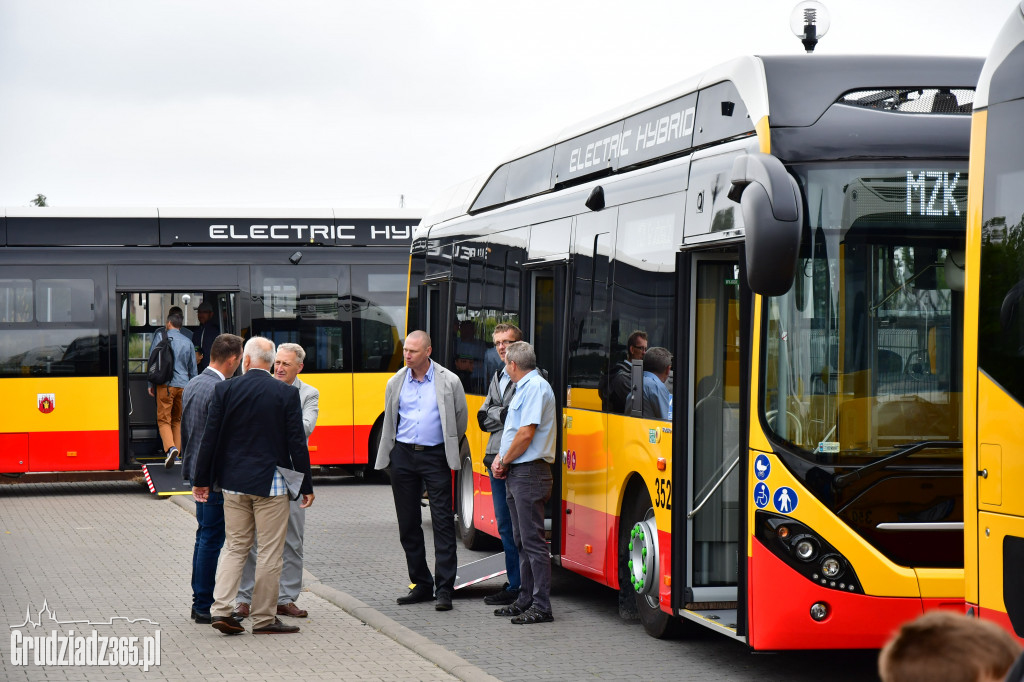 Prezentacja Autobusów Hybrydowych Volvo