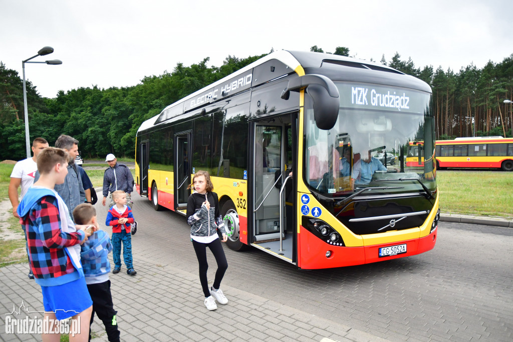 Prezentacja Autobusów Hybrydowych Volvo