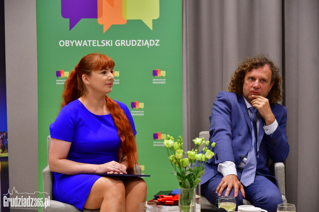 Spotkanie konsultacyjne- 21 tez samorządowych