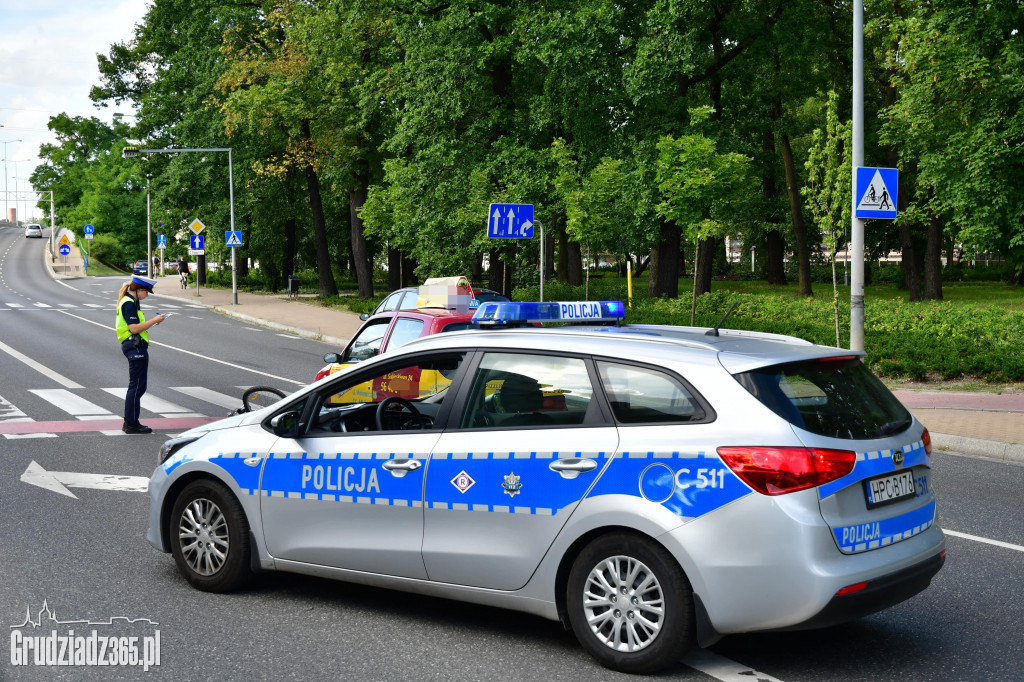 Potrącenie rowerzystki na ul. Hallera