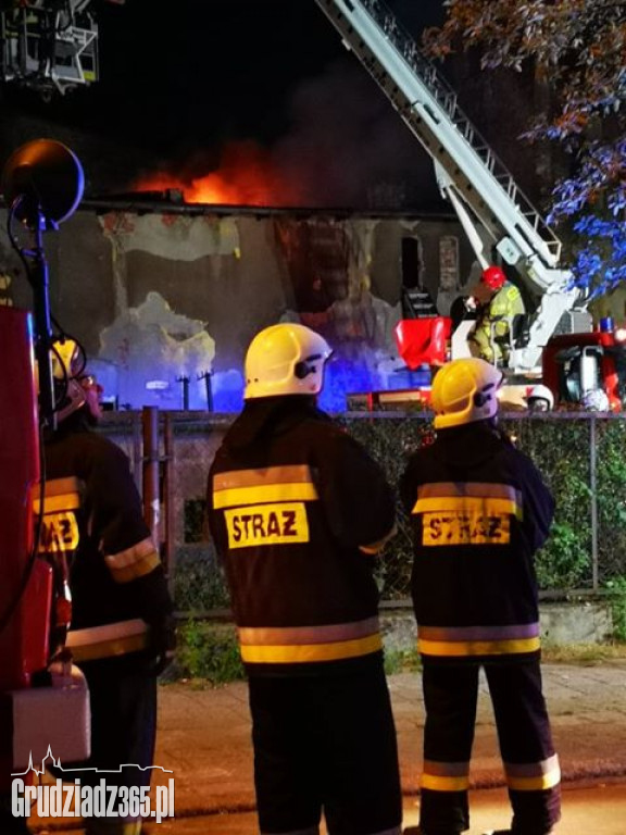 Pożar pustostanu przy ulicy Kilińskiego w Grudziądzu