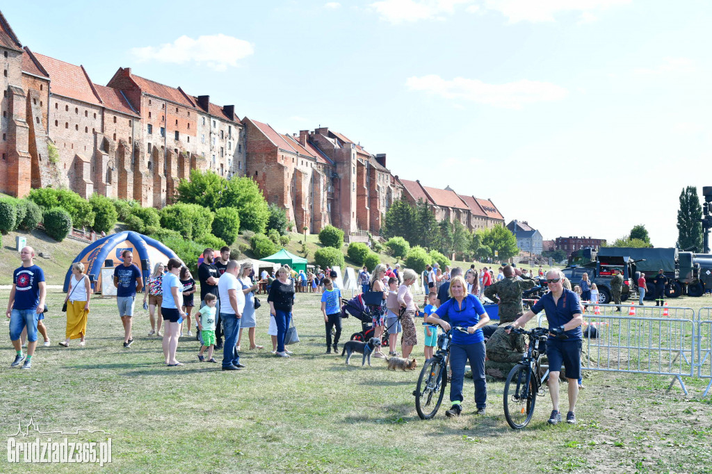 Piknik z Wojskiem na Błoniach Nadwiślańskich