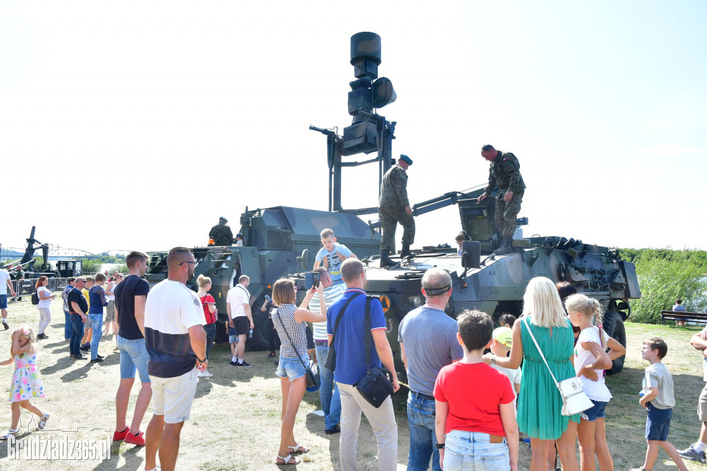 Piknik z Wojskiem na Błoniach Nadwiślańskich