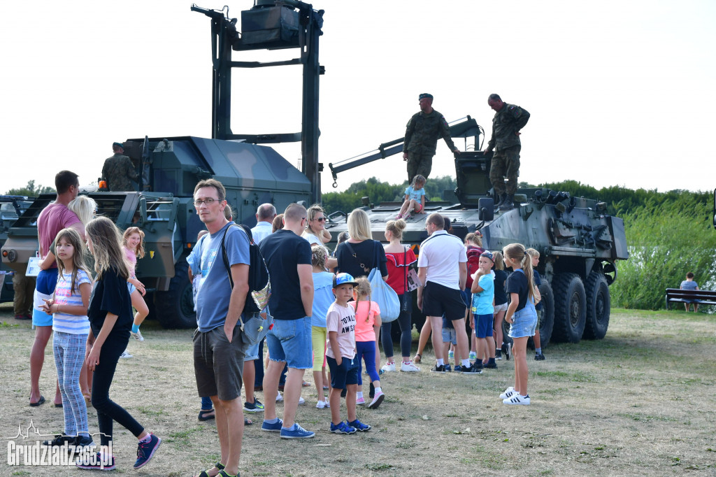 Piknik z Wojskiem na Błoniach Nadwiślańskich