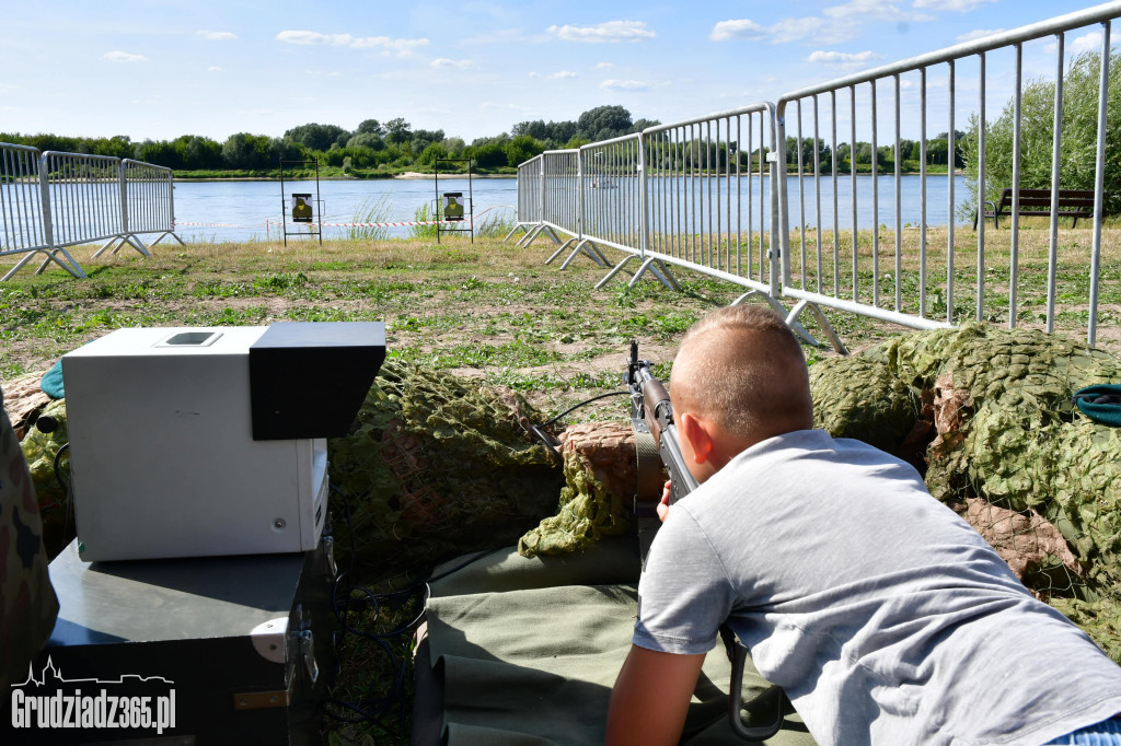 Piknik z Wojskiem na Błoniach Nadwiślańskich