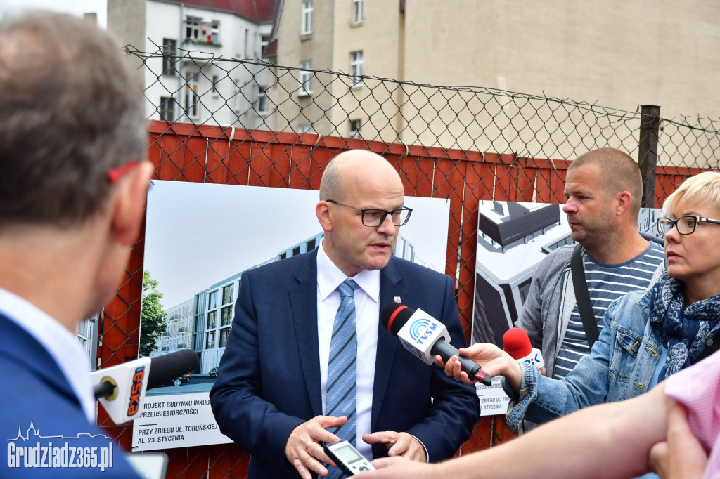 Budowa inkubatora przedsiębiorczości- konferencja