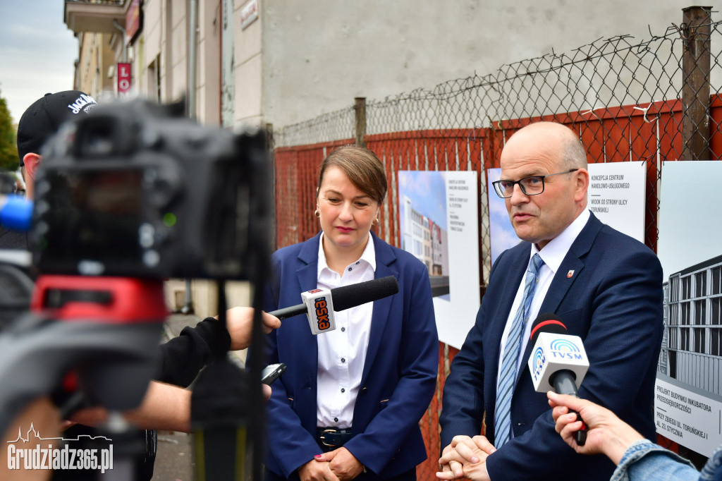 Budowa inkubatora przedsiębiorczości- konferencja