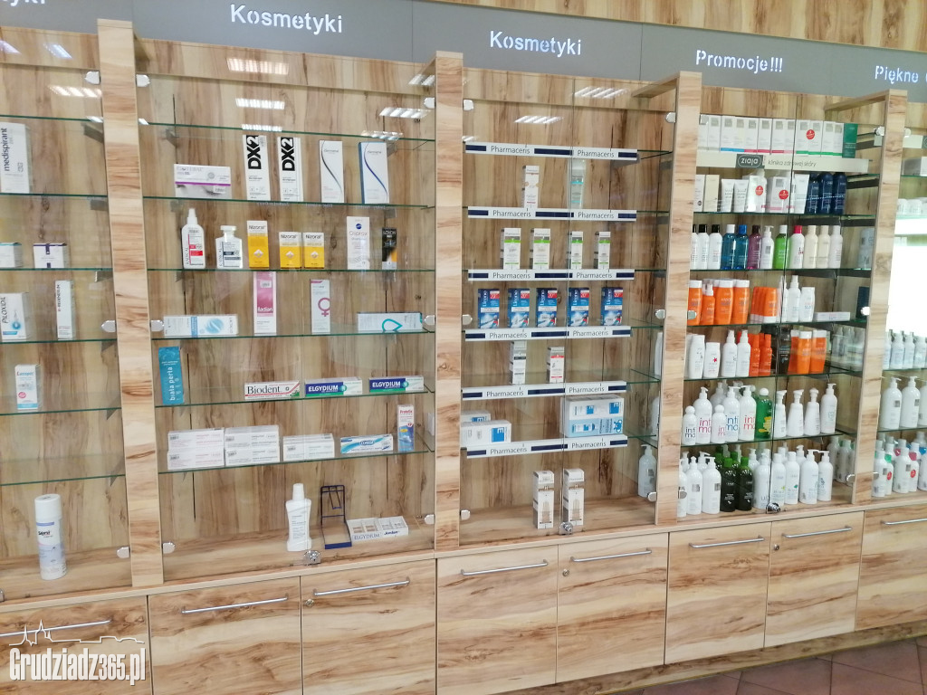 Półki apteki pod Solankami