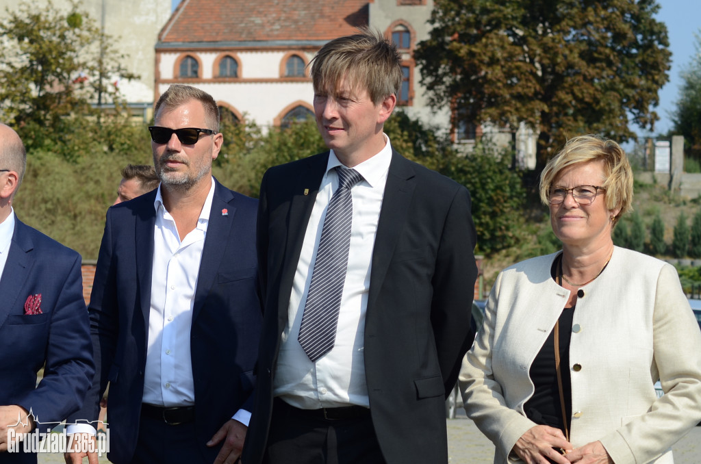 Wielkie sadzenie Drzewek Przyjaźni