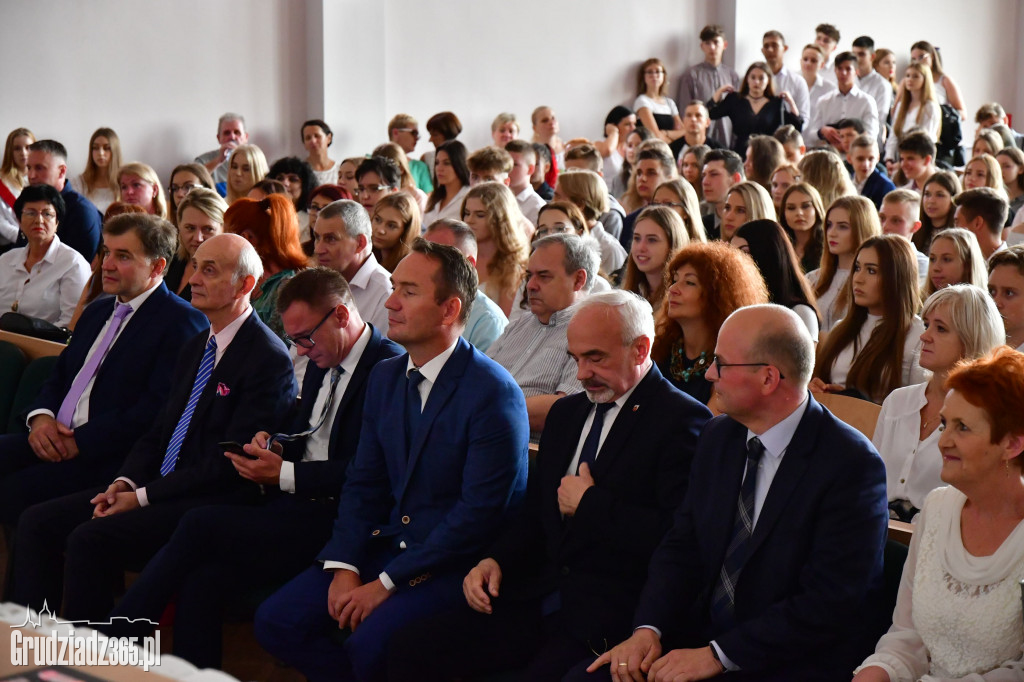 Inauguracja roku szkolnego w 4LO