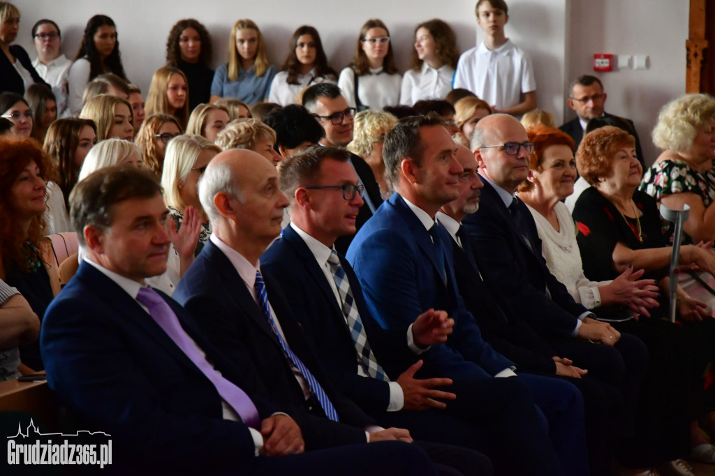 Inauguracja roku szkolnego w 4LO