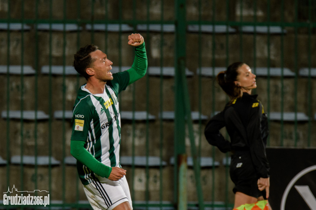 Olimpia Grudziądz wygrywa z Termalicą