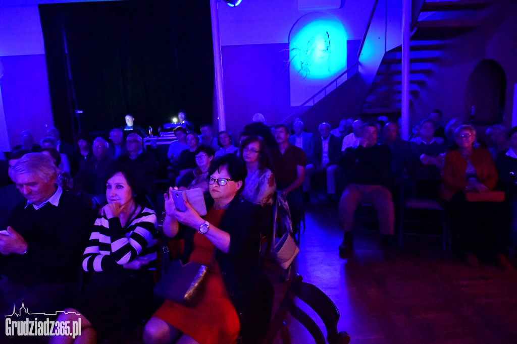 VACAT - koncert w klubie Akcent